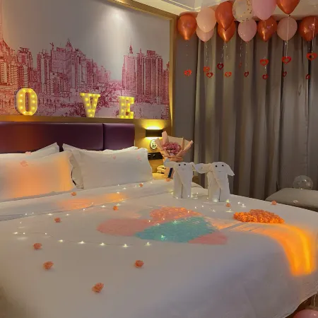 Yizhe Hotel (Ningming)