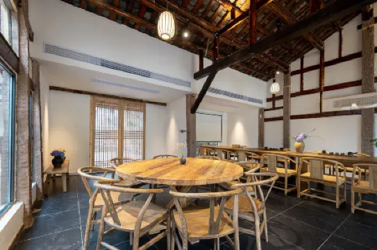 Suining Tong'an Dushui B&B