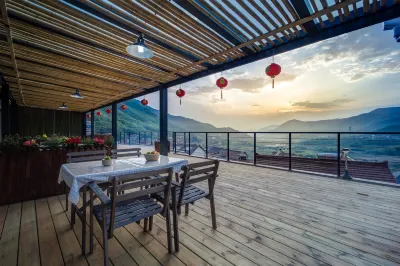 Panjiayuan Inn