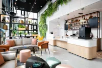 Staycity Aparthotels Paris la Defense - Breakfast