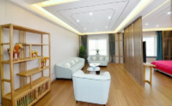 洛陽華墨逸緻·Serenity輕奢悅享飯店（洛陽火車站國花路地鐵站店） 住宿飯店