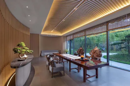 Yingshan Yutaifeng Hotel