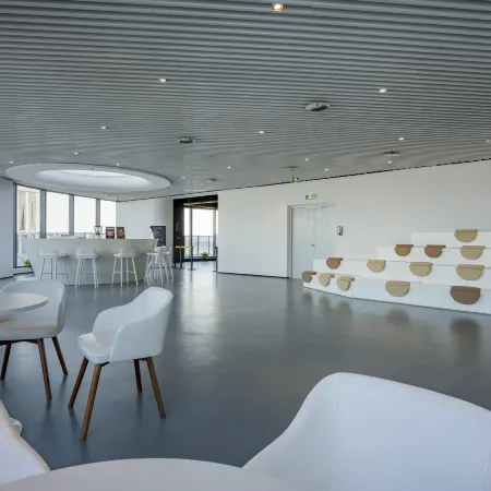 Qiying Cloud Seaview Art Hotel (Zhoushan Putuo Donggang)