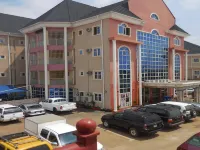 Newton Hotels Limited Hotel di Owerri