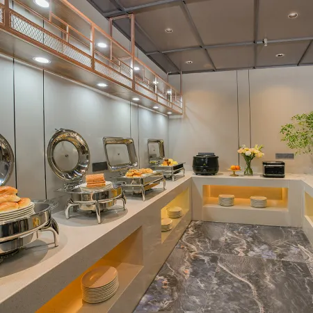 Bolden Smart Hotel (Shenzhen Vanke Yuncheng Xili Subway Station) Отели рядом с достопримечательностью «Старый город»