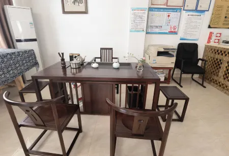 Fuliang Jirui Hotel Отели рядом с достопримечательностью «Fuliang Museum»