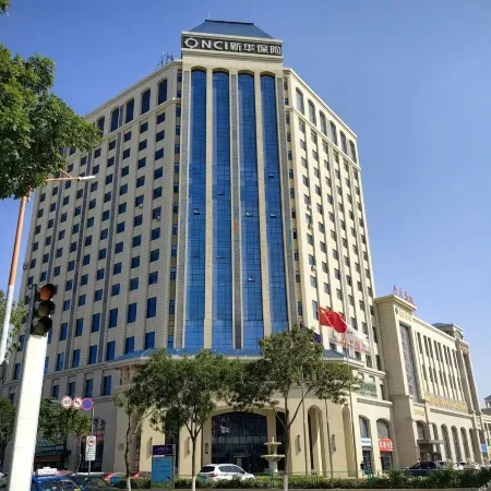 Helan Jinhang Hotel (Shiwei Lou Banquet Center Yindadi Center Store)