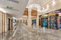 Lavande Hotel (Dazhou Qu County Huanghua Avenue) - parkir