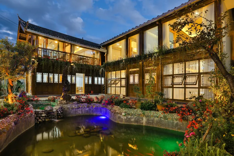 Lijiang Xiangyuan Inn
