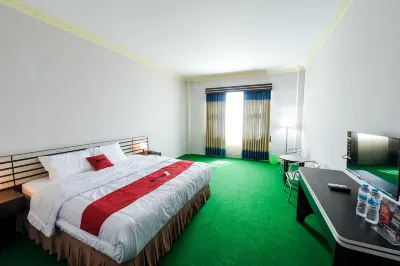 RedDoorz @ Brother Homestay Kupang Hotels in Kelapa Lima