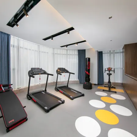 Kyriad Hotel (Luzhou High-speed Railway Station Southwest Medical University)