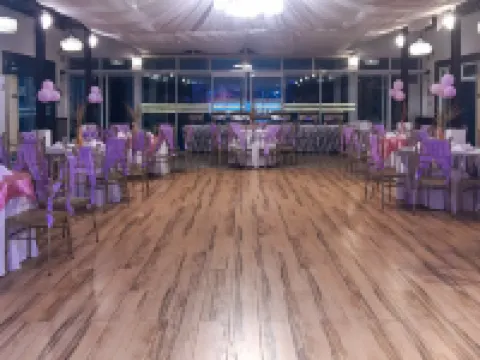 RedDoorz @ Hotel Dian Aparri Hotels in Cagayan