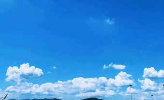 Hangmei Holiday Hotel (Changbei Airport Branch)