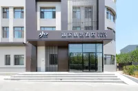 Homeinn Plus Hotel (Dalian North Station) Hotels near Dalianxi Railway Station