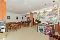 Xijiang Chaoyang Vacation Apartment (Qianhu Miao Village West Gate Tourist Service Center) - Inns