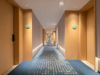 City Comfort Inn Hotel (Shenyang Shenbei University Town Fangte) Hotels near Shenbei