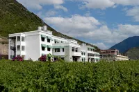 Zichen Read Merry Ice Wine Estate