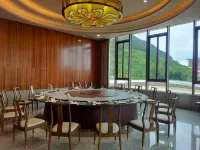 Daiking Whisky Manor Hotel فنادق في بينف خه
