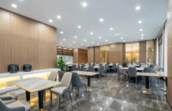 Xiyi Hotel (Entrance Store of Wudang Mountain Scenic Area)
