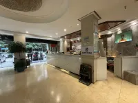 Yaxin E-Sports Hotel (Wuhan Luojiagang Subway Station)