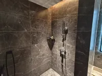 Vienna Hotel (Guangzhou Huadu Sunac Resort Snow Miracle) فنادق في قوانغجو