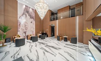 Jueduo Smart Hotel (Dali High-Speed Railway Station Erhai Park)