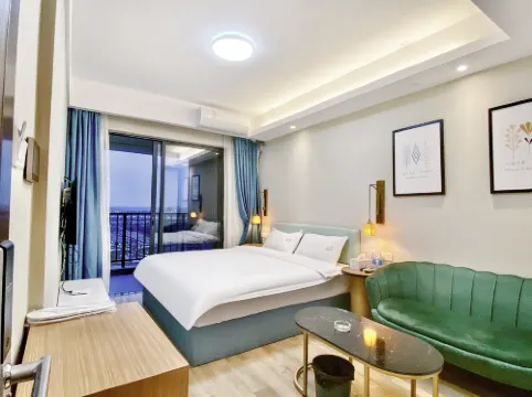 Xinhui Qiyue Loft Apartment