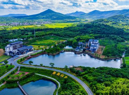 那田山水度假酒店