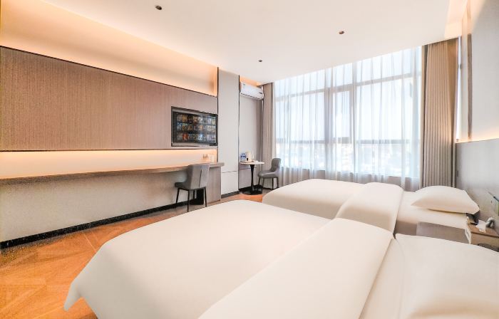 Yimeng Grand Hotel