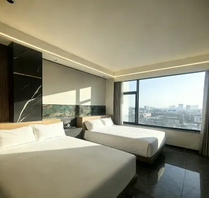 Prince Hotel (Danzhou Baimajing)