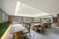 品睿酒店（特克斯八卦城店） - 早餐