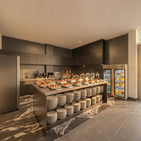 Dunhuang · Buyuan Vacation Apartment (Mingsha Mountain and Crescent Moon Spring Scenic Area)