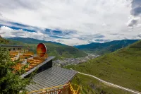 Cloud Top Carefree Homestay - bar