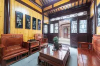 Floral Hotel·Yangzhou xujiayuan Hotel(Slender West Lake Dongguan Street)
