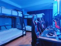 临泉竞漫酒店 - 电竞四人间