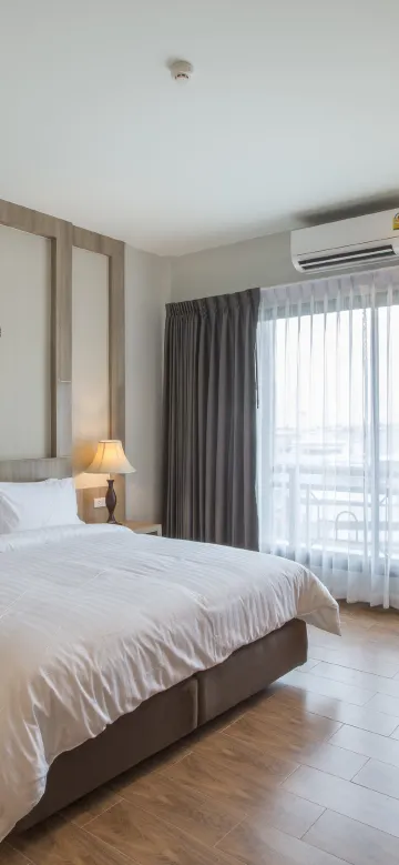 ห้องพักผู้สูงอายุ หรือผู้ใช้รถเข็น 1 เตียงใหญ่ 