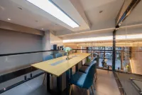 如家商旅飯店（上海外灘大世界地鐵站店） - 3 星級
