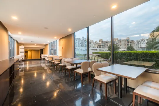 제이 아이 호텔 상하이 웨스트 레일웨이 스테이션