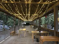 Baoshan Yinxiang Mangguo Resort Hotels in Baoshan