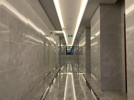 Oriental Open Source Hotel Отели рядом с достопримечательностью «Dongfang Museum»