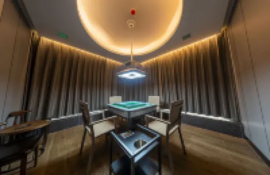 Golden Pear Hotel
