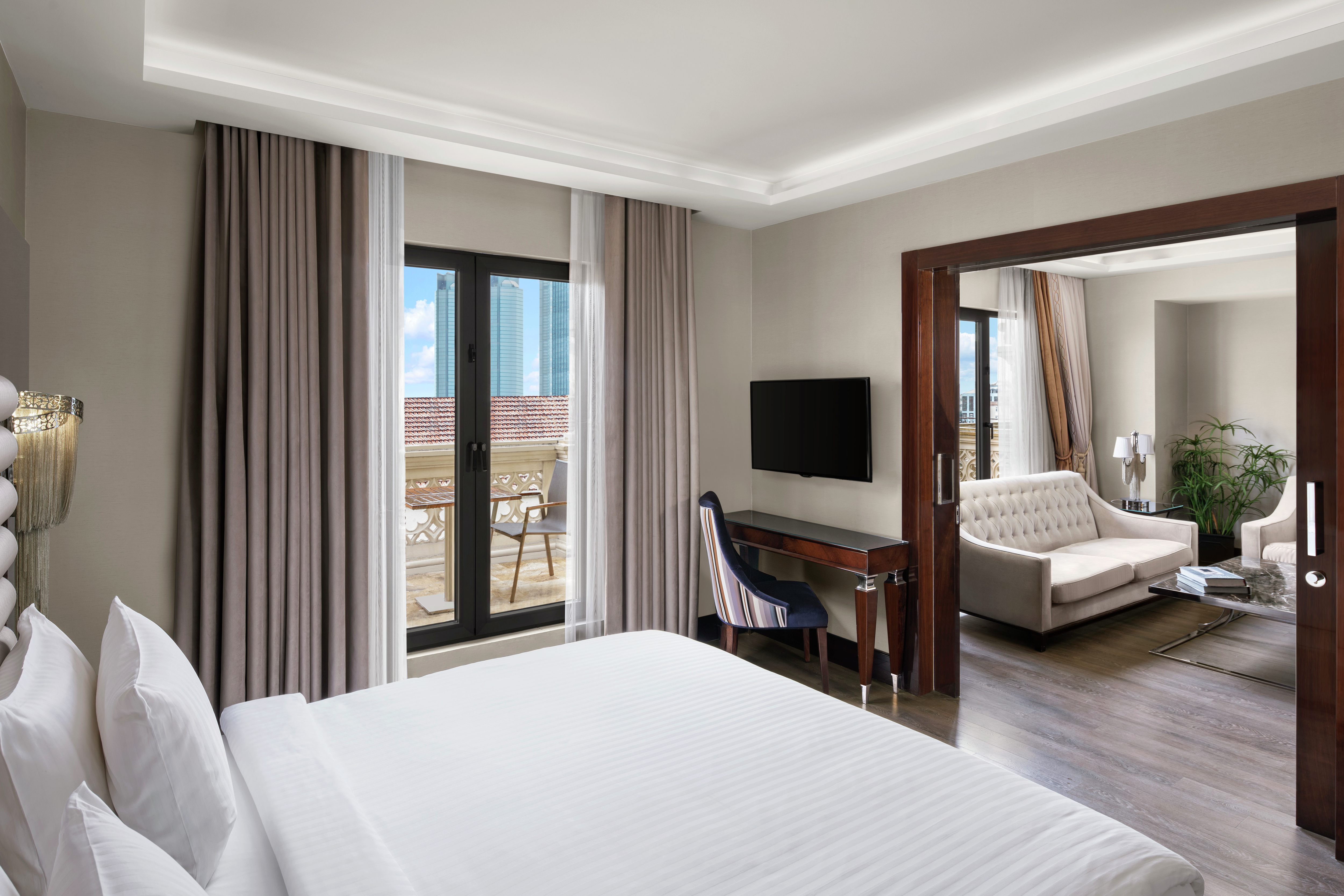 Biz Cevahir Hotel Istanbul (DoubleTree by Hilton Istanbul Esentepe)