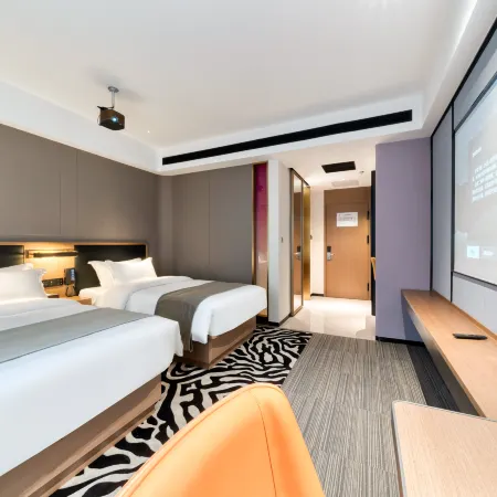 EK Inn Hotel (Dalian Donggang Commercial Area Gangwan Square Subway Station)
