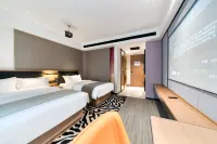 EK Inn Hotel (Dalian Donggang Commercial Area Gangwan Square Subway Station)