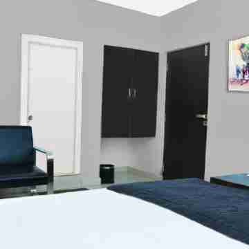 OYO 15601 Bhimas Residency Rooms