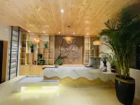 Lushan Retreat Mountain Lodge Hotels in Lushan
