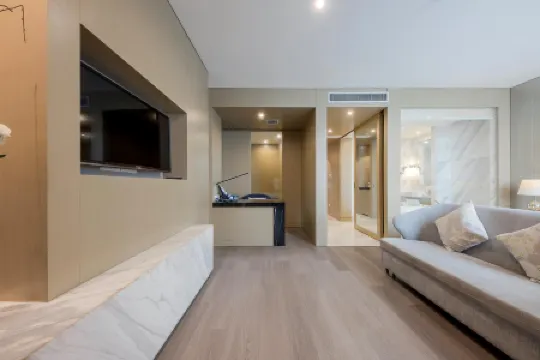 Shanghai Lujiazui Rezen Hotel