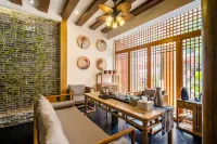 Floral Hotel·Yuanshantang hotel (Libo Ancient Town Branch)