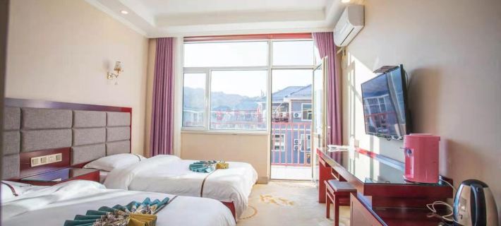 Xinyue Hotel (Qicai Danxia) Hotels in Linze County