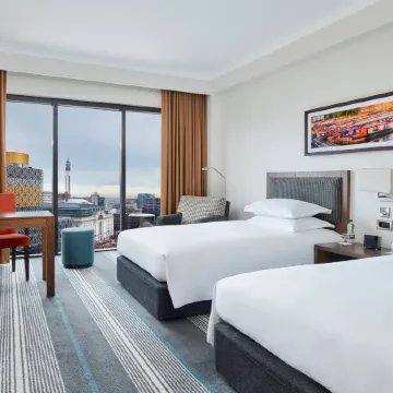 Hyatt Regency Birmingham Отели рядом с достопримечательностью «Симфонический Холл»